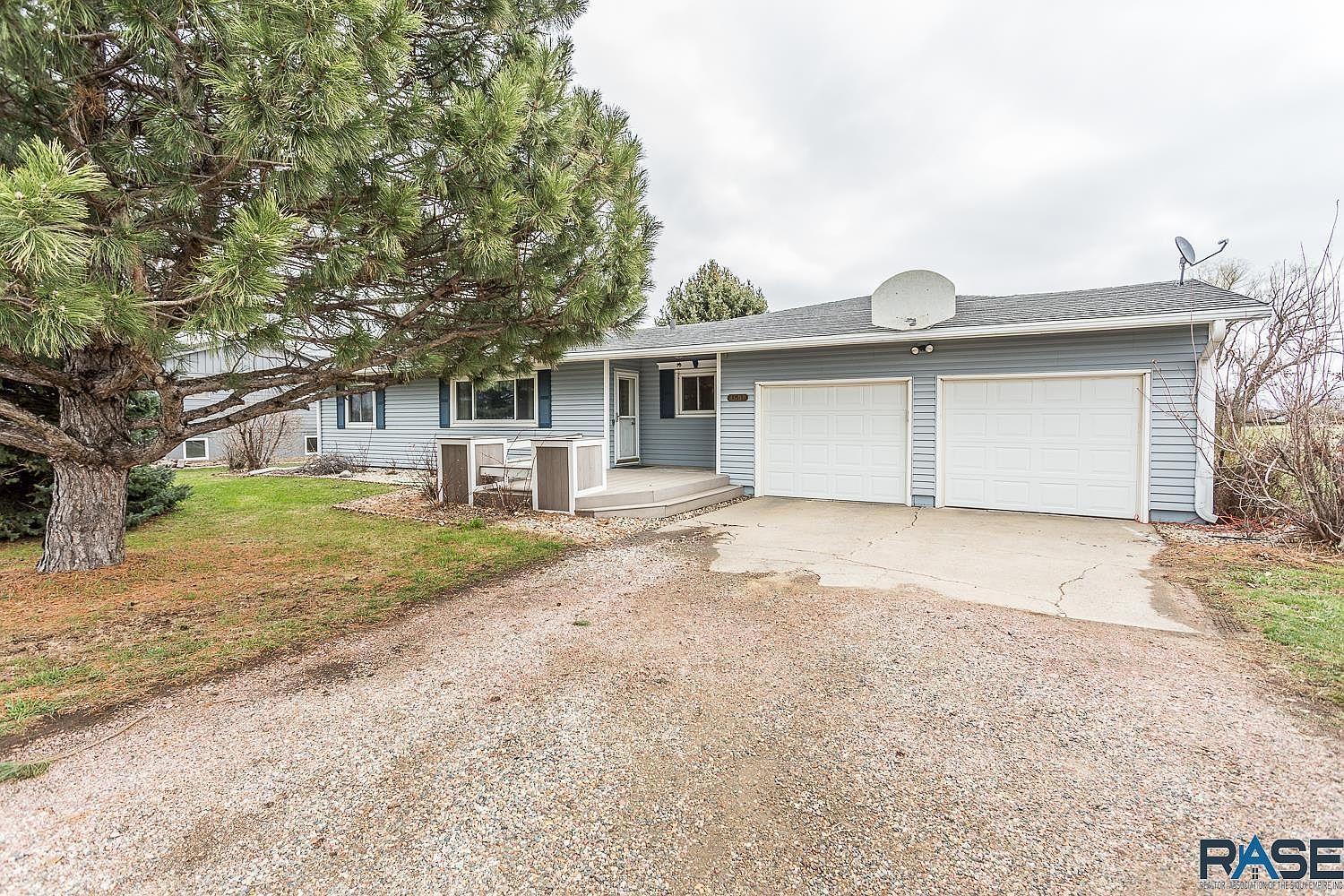 3608 S Ellis Rd, Sioux Falls, SD 57106 Zillow