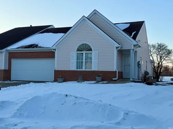 3402 Weathered Rock Cir, Kokomo, IN 46902