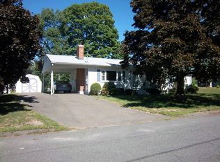 5 Upland Rd, Holyoke, MA 01040