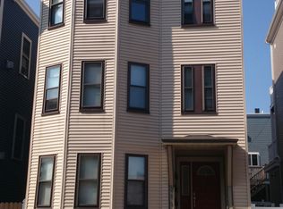211 W 2nd St #2, South Boston, MA 02127