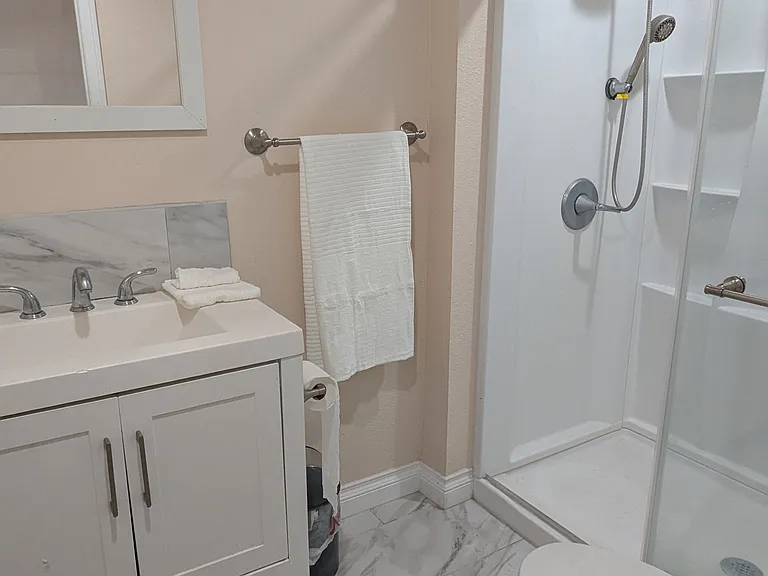 5910 Dwight St — Photo 3