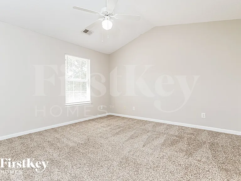 102 Watercress Ct — Photo 10