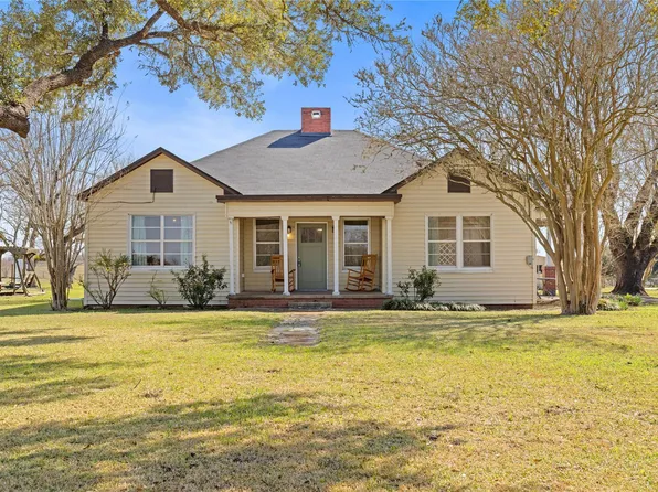 18218 Buck Rd, Washington, TX 77880