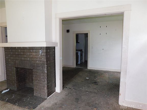 5th image of 4525 Midway Ave