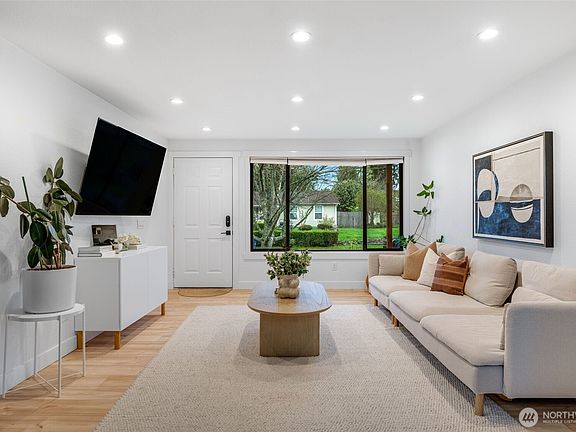 3rd image of 327 213 Place SW