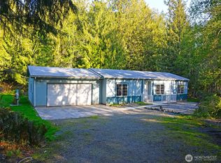 54 Birdsong Ln, Port Angeles, WA 98362