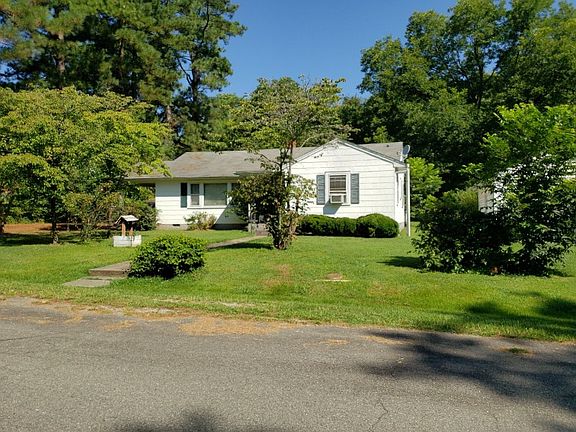 2nd image of 224 Jeffreys Ave