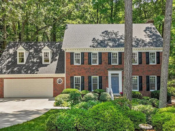 8508 Zinfandel Pl, Raleigh, NC 27615