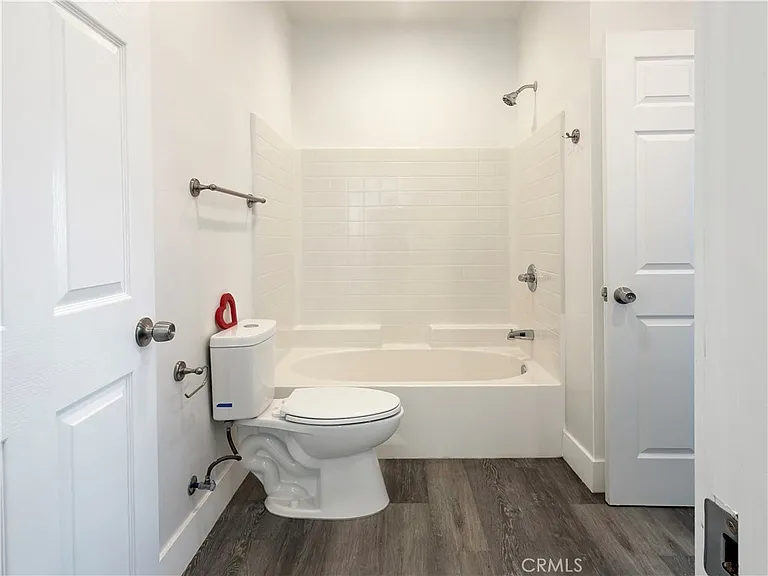 1489 Atlantic Ave — Photo 10