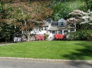 15 Dellwood Ave, Chatham, NJ 07928