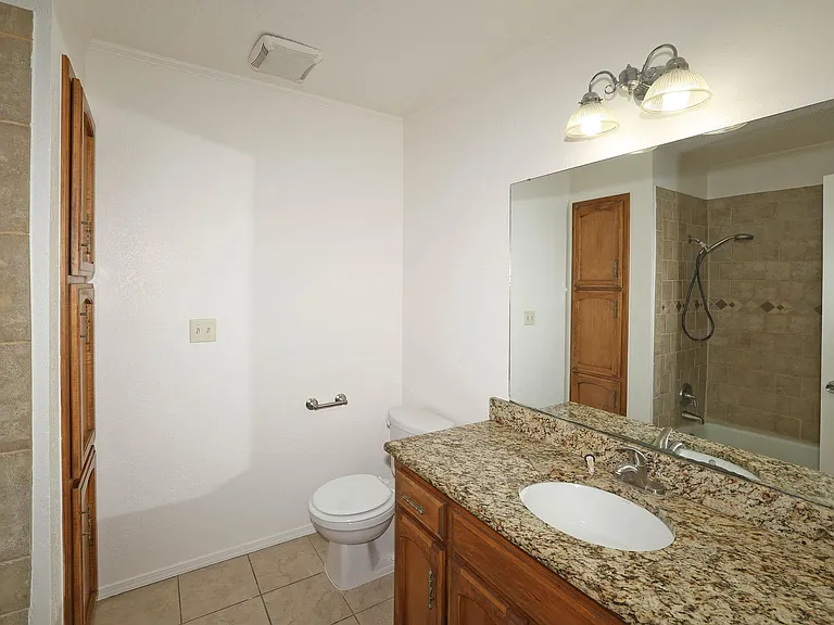 7902 Gerald Dr — Photo 20