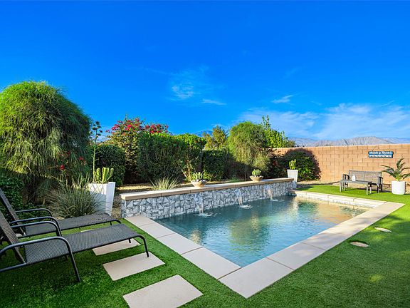 3rd image of 82395 Murray Canyon Dr