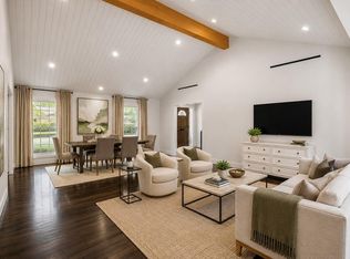 1902 Chimney Rock Rd, Houston, TX 77056