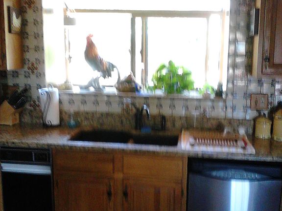 Sink area