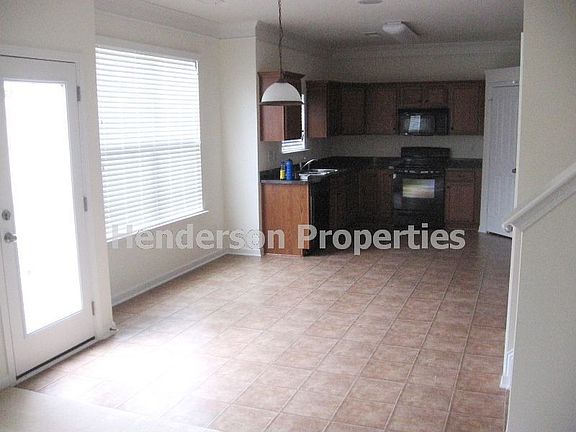 Kitchen with breakfast area