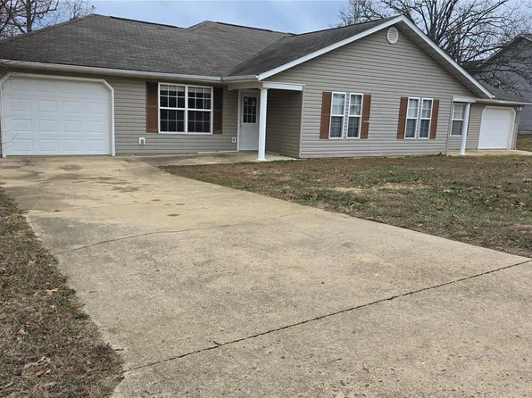 22630 Hollow Oak Ln #A, Saint Robert, MO 65584