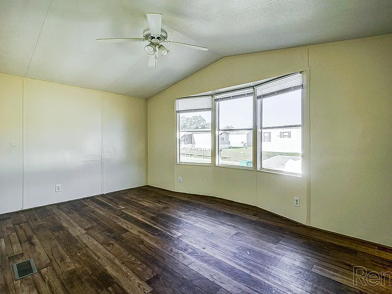 Oakwood MHC Nash - Rent to Own — Photo 24