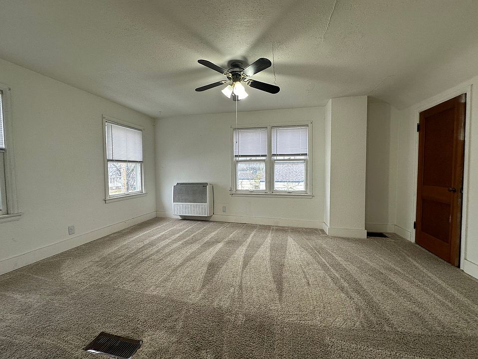 1st image of 110 N 22nd St #2