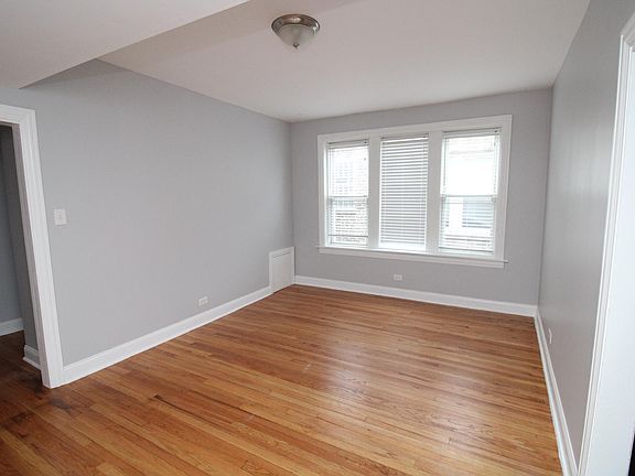 5th image of 3015 W Armitage Ave APT 2E