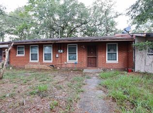 4605 Ken Knight Dr N, Jacksonville, FL 32209