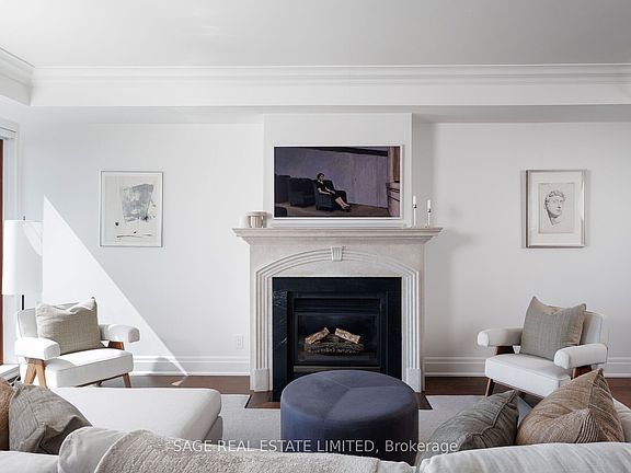 4th image of 2095 Lake Shore Blvd W #519
