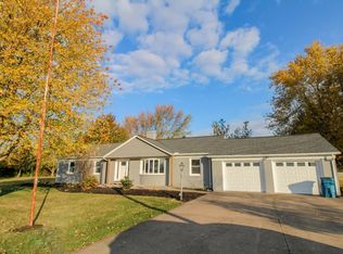 2109 Bogart Rd, Huron, OH 44839