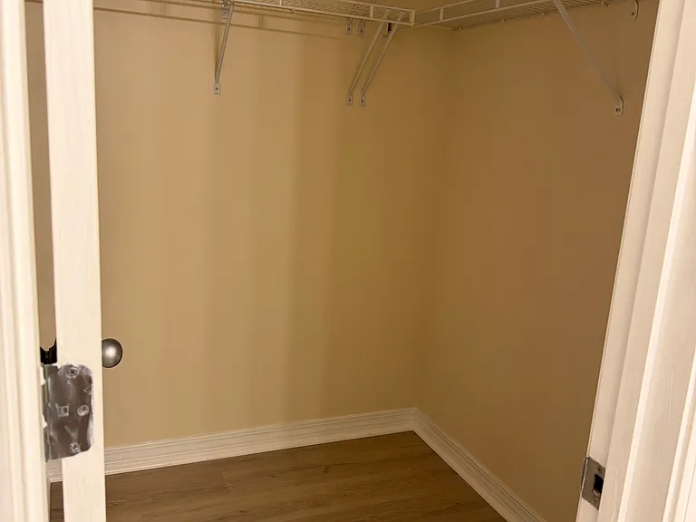 7558 Elizabeth Dr — Photo 8