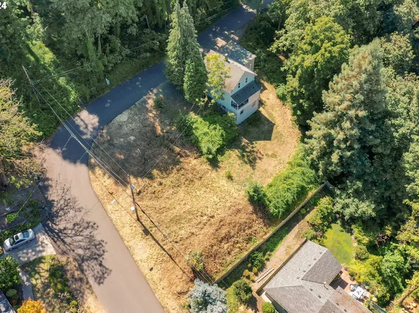 4th Ave, Oregon City, OR 97045