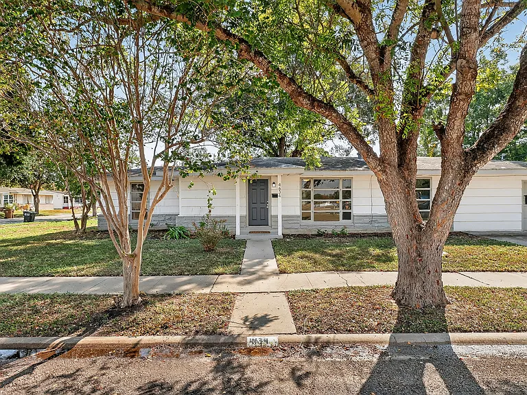 4634 Weir Dr — Photo 1
