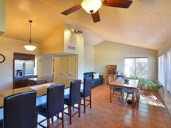 5th image of 2782 W Calle De Dalias