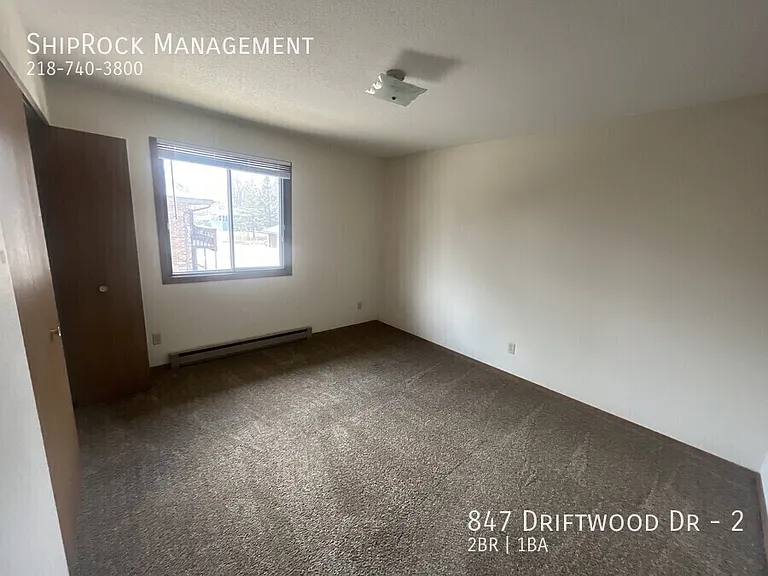 847 Driftwood Dr #2 — Photo 8
