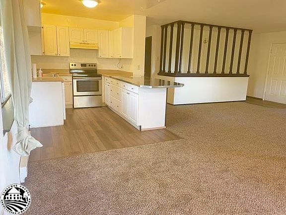 5th image of 21529 Crestview Dr