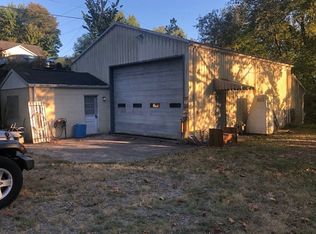 806 Pinewood Dr, Dunbar, WV 25064