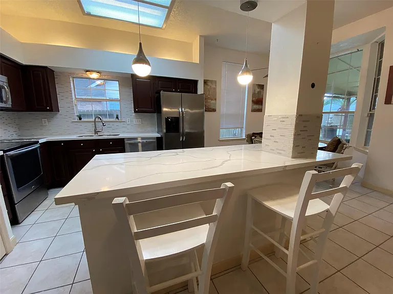 6918 Springcrest Ct — Photo 10