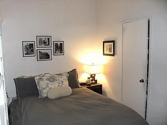 Rented by R New York