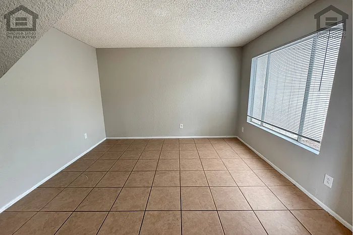 1765 E Pepper Cir #2 — Photo 10