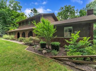 1771 Barr Rd, Oxford, MI 48370