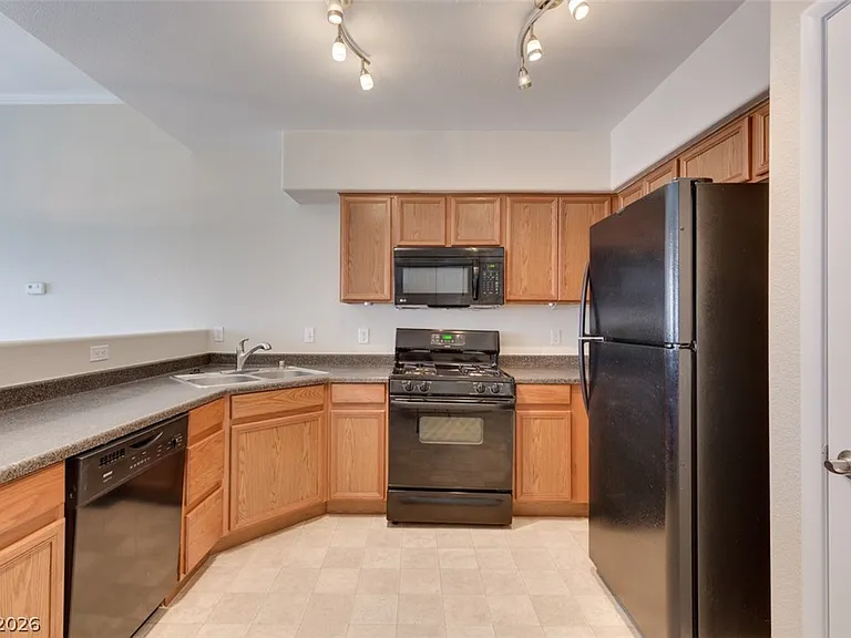 9303 Gilcrease Ave #2189 — Photo 25