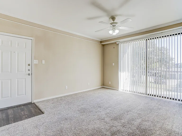 Saxony at Chase Oaks Apartments — Photo 51