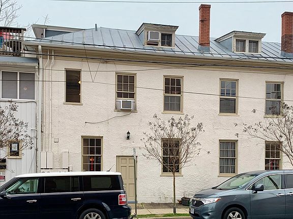 2nd image of 110 Wolfe St