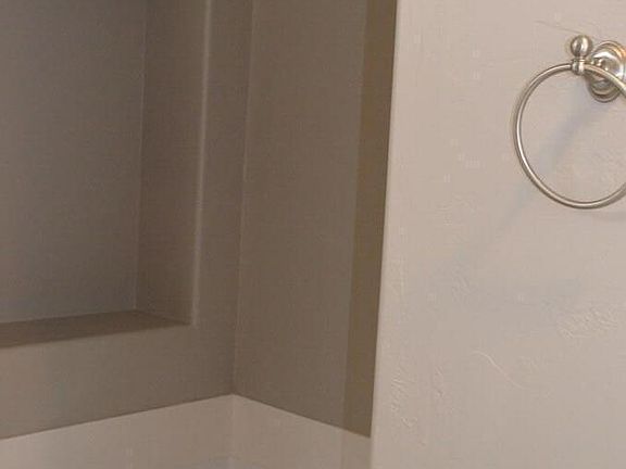 4th image of 733 E Blue Rock Way