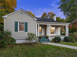 4 Hillside Pl, Carmel, NY 10512