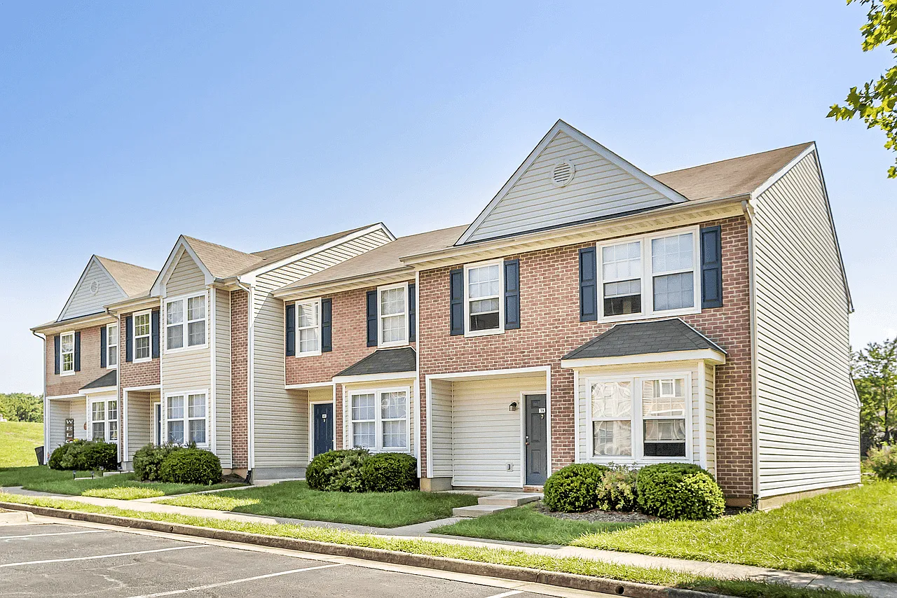England Run Townhomes — Photo 4