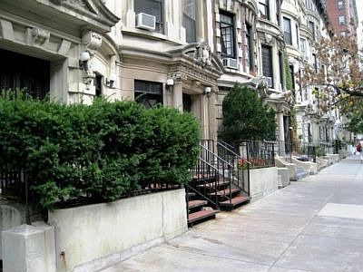 1st image of 63 W 85th St APT 3A