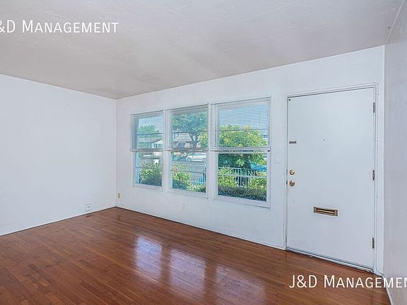 2nd image of 2231 Meade Ave #2231