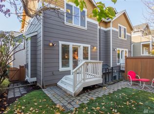 3814 Interlake Ave N, Seattle, WA 98103