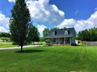 6795 Thomas Twin Oak Rd, Baxter, TN 38544