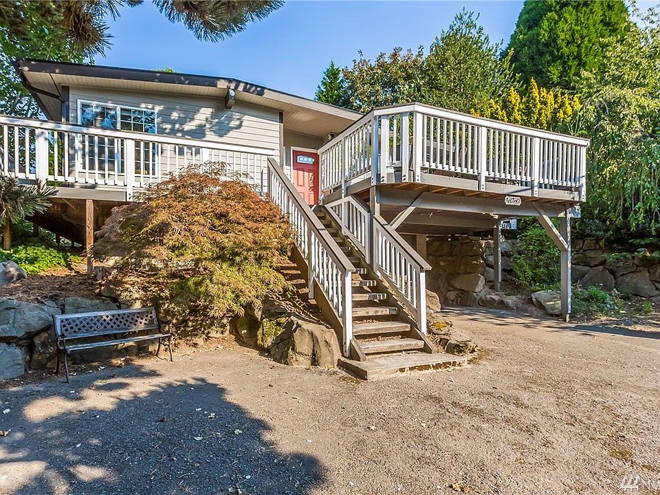 Situated on a quiet dead-end street, you will call this home "oasis". With four bedrooms, three full baths, loads of room and open space, it is beyond comfortable. With the expansive west facing front deck, you are sure to enjoy quiet moments and entertaining alike.