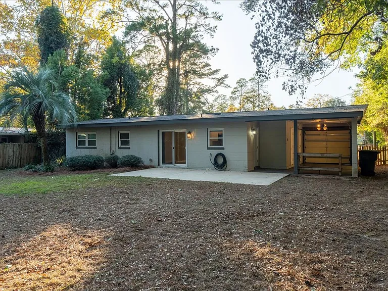 1707 Hall Dr — Photo 36
