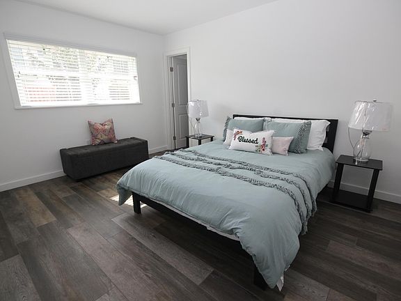5th image of 3086 Jennings Dr #3086